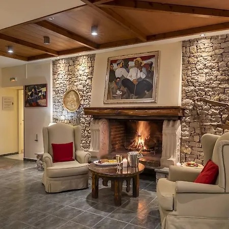 Anemolia Mountain 4* Aráhova
