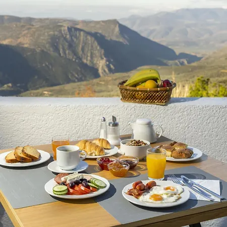 Anemolia Mountain 4* Aráhova