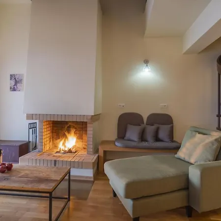 Anemolia Mountain Szálloda Aráhova